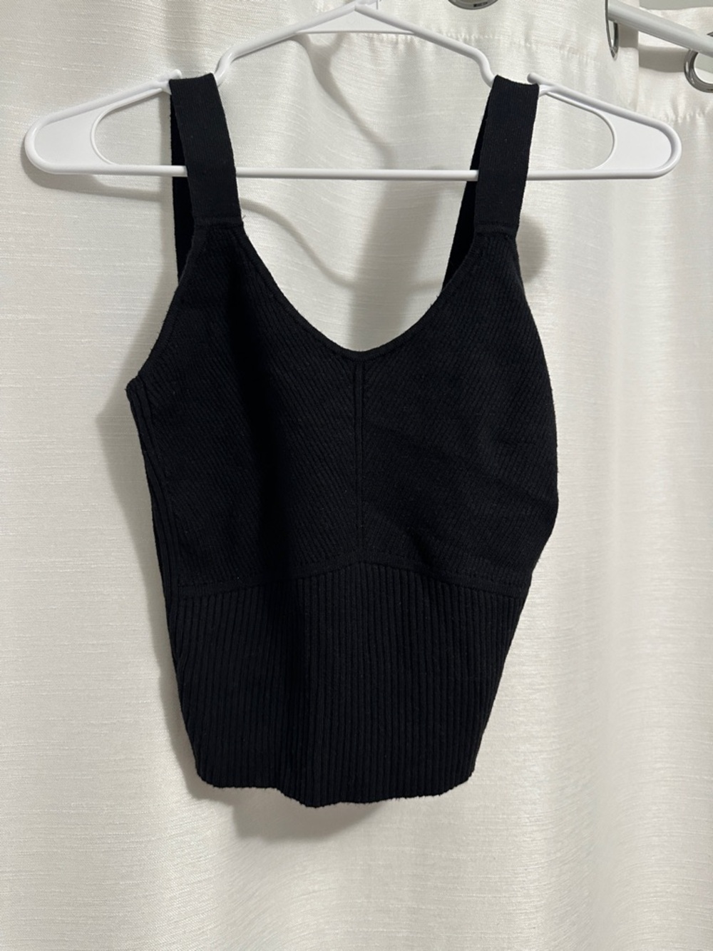 A&F Ribbed Knit Tank Top - Picture 2 of 4